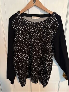 Tory Burch Black and White grey ish Patterned Women's wool Sweater xl excellent